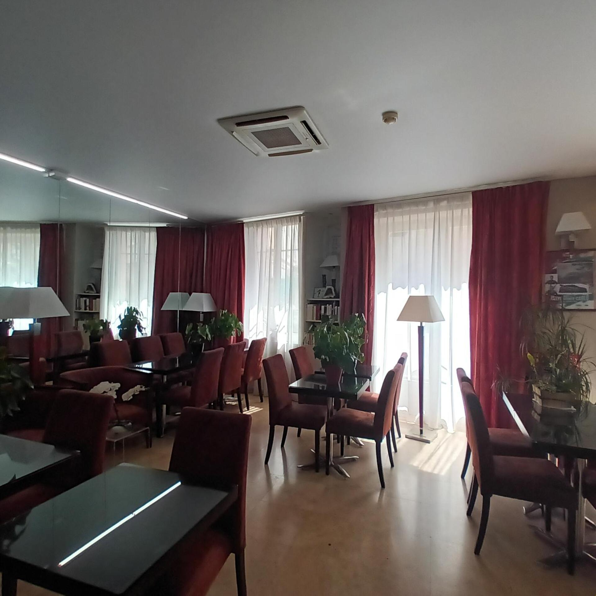 Hotel Capitole Beausoleil Ngoại thất bức ảnh